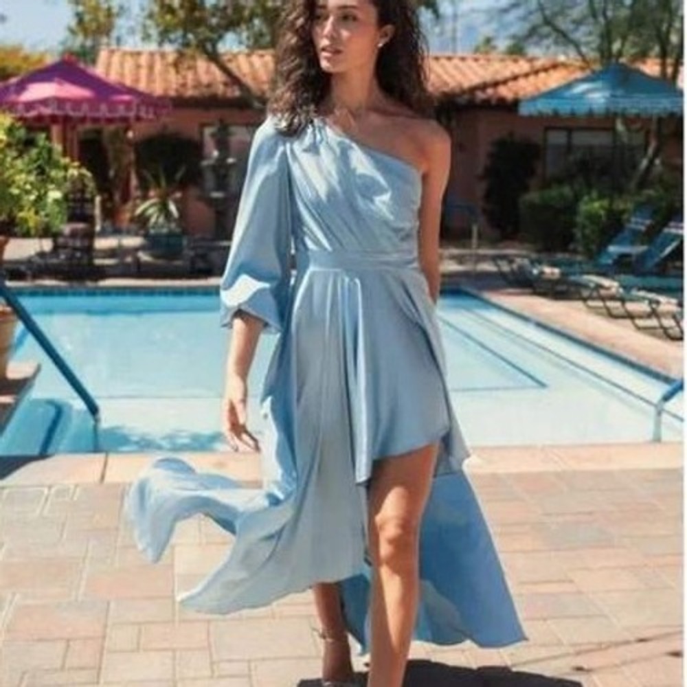 Mac Duggal  Blue Long Sleeve One Shoulder Satin High Low A-line Gown Size‎ 6 NEW